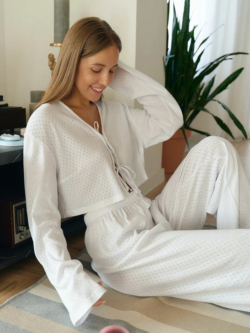 Ensemble Pyjama Femme Coton – Haut Col V & Pantalon Fluide