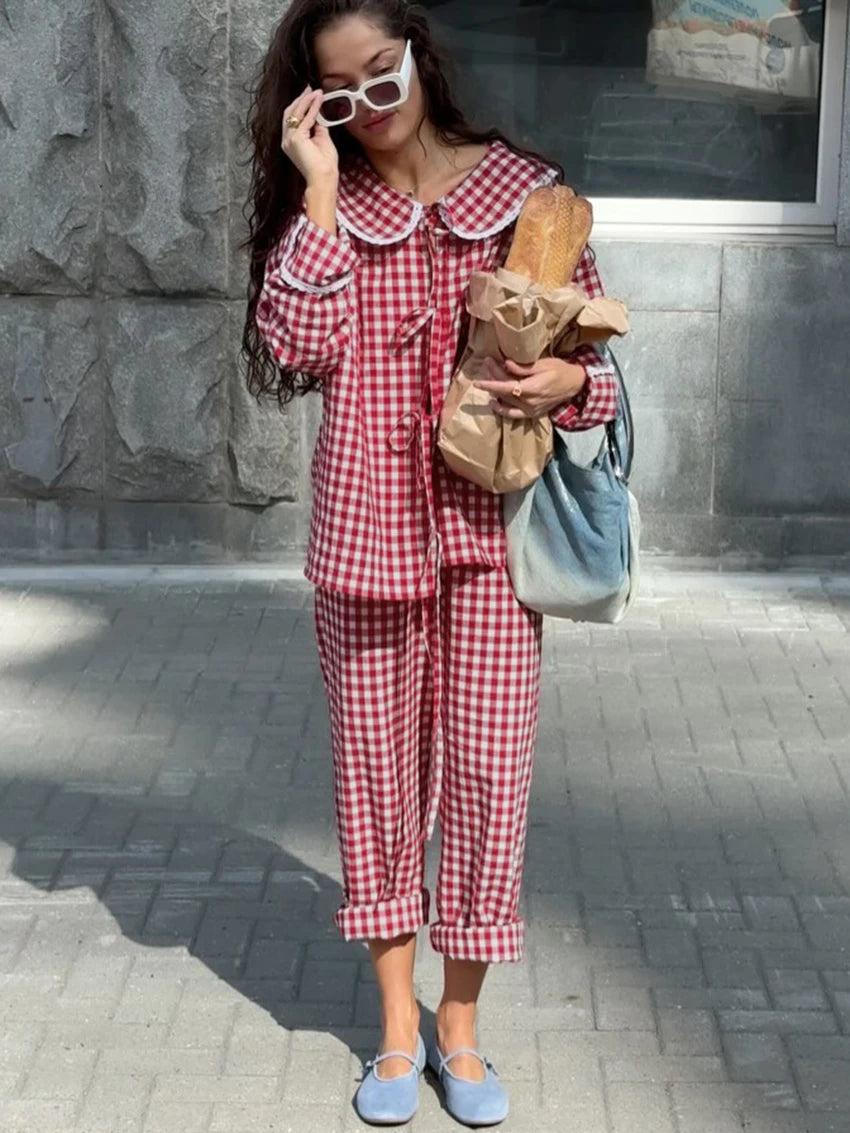 Pyjama Femme Carreaux Rouges – Ensemble Chemise à Revers & Pantalon Ample