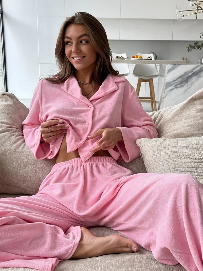 Ensemble Pyjama Femme – Chemise Boutonnée & Pantalon Fluide