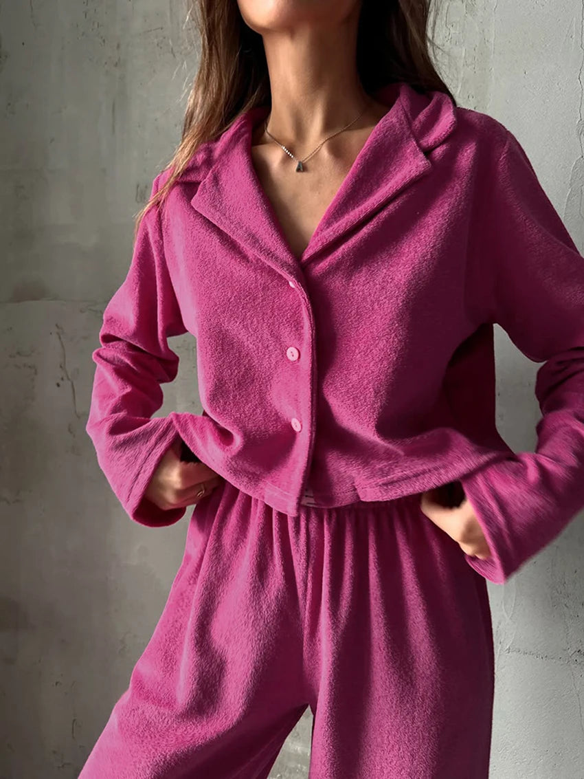 Ensemble Pyjama Femme – Chemise Boutonnée & Pantalon Fluide