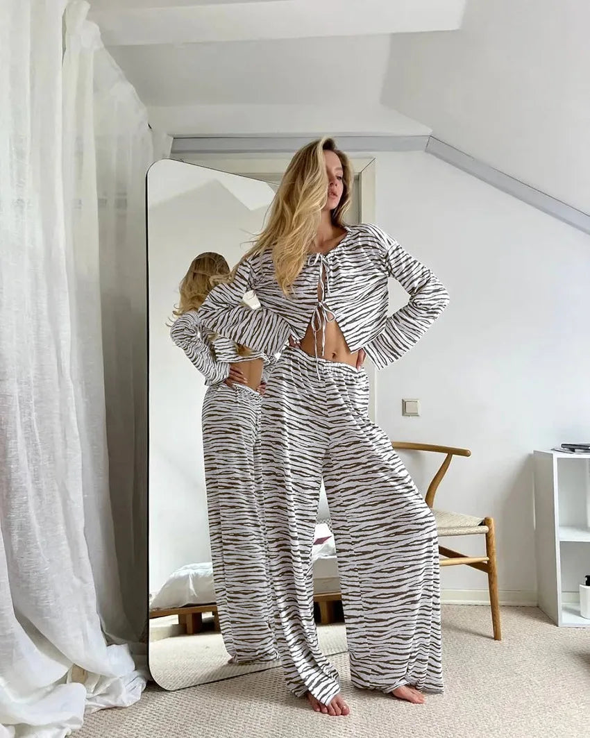 Ensemble Pyjama Femme Automne – Manches Longues & Pantalon Uni Élégant