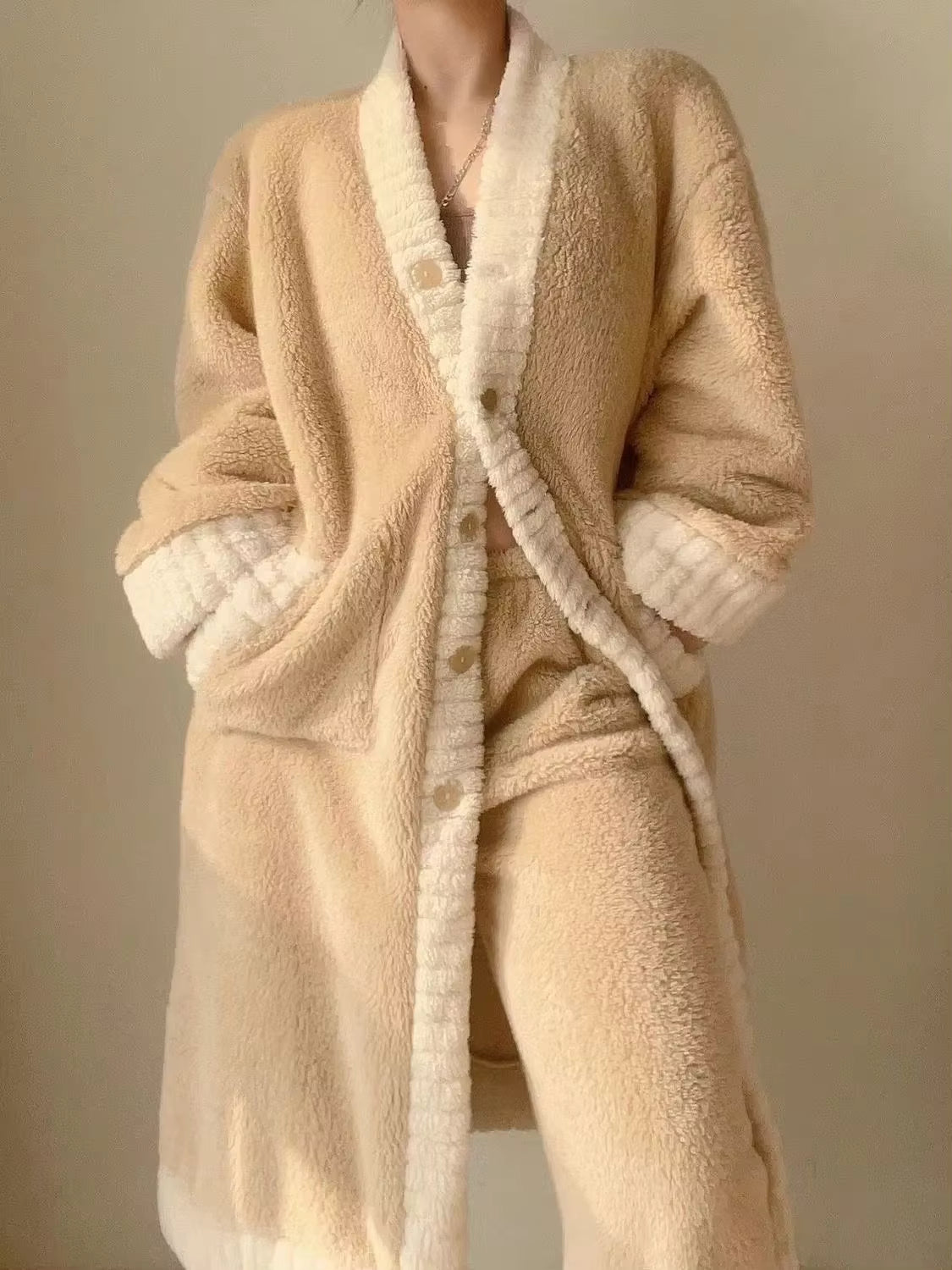 Ensemble Pyjama Femme Flanelle Corail – Luxe Hiver