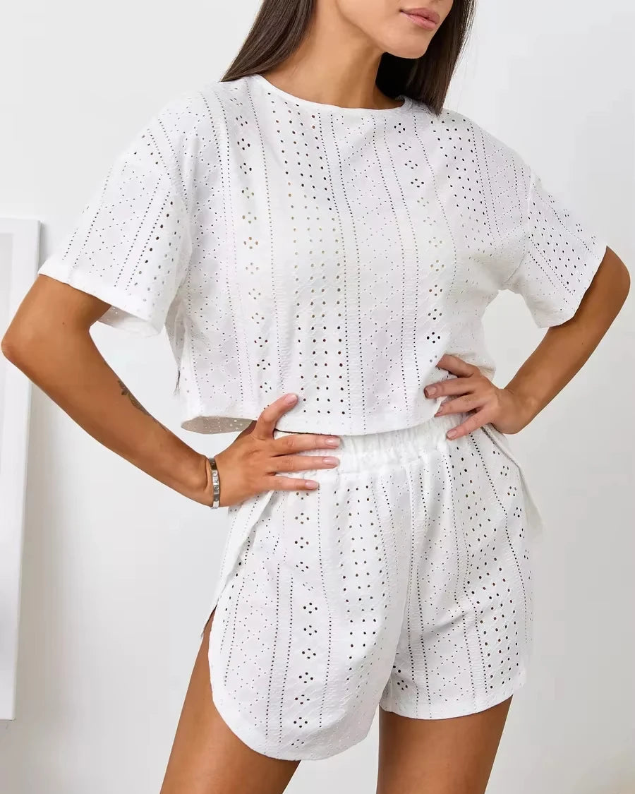 Ensemble Pyjama Femme Ajouré – Haut Court & Short Confort