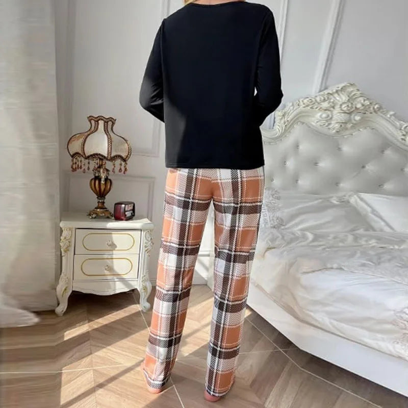 Pyjama Femme Ours & Pantalon à Carreaux – Ensemble Cocooning