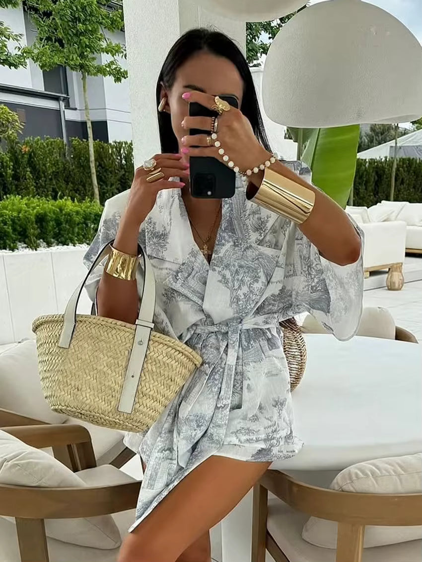 Ensemble Pyjama Femme Imprimé Bleu – Kimono à Revers & Short Fluide