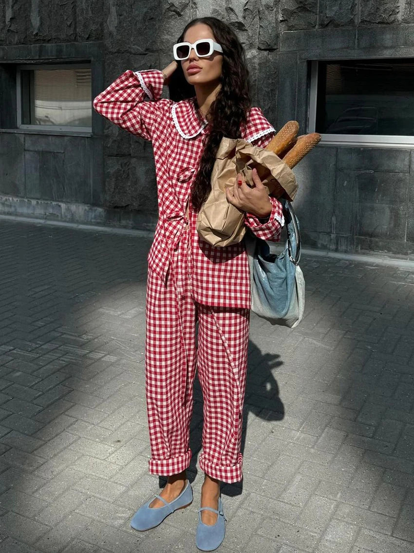 Pyjama Femme Carreaux Rouges – Ensemble Chemise à Revers & Pantalon Ample