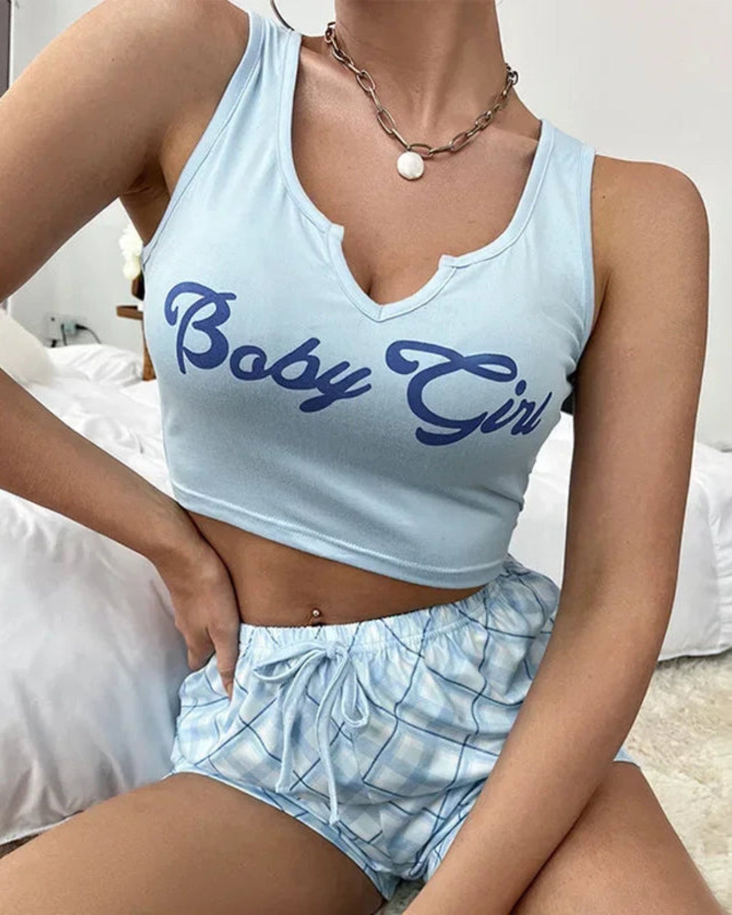 Ensemble Pyjama Femme – Haut à Bretelles Fines & Short Fluide Léger et Confortable